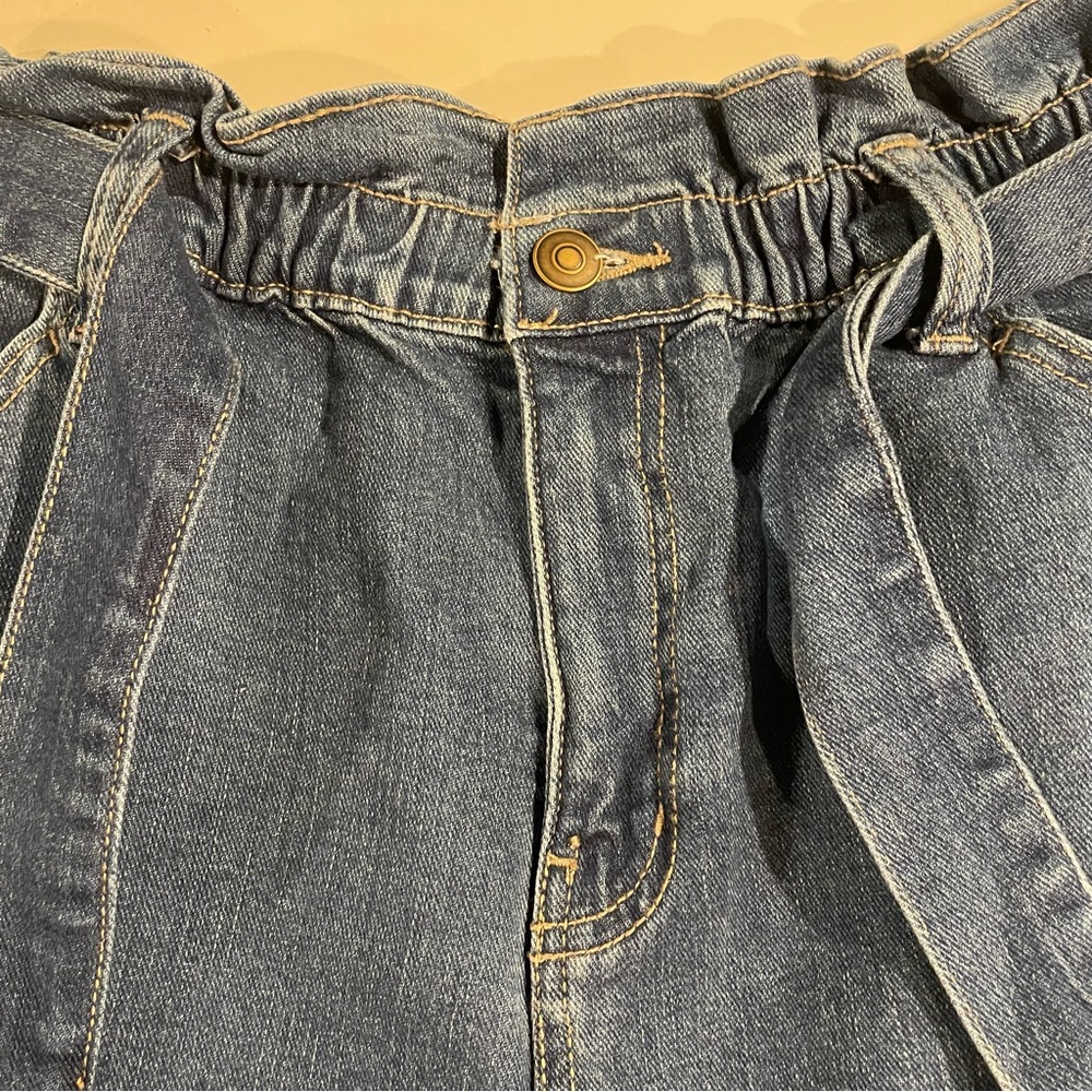 Time & Tru Paper Bag Denim Shorts Self Tie Women 12 High Rise Blue Boho Cottage - Picture 9 of 10